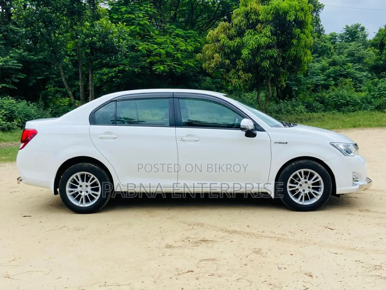 Toyota Axio 2015 Pearl