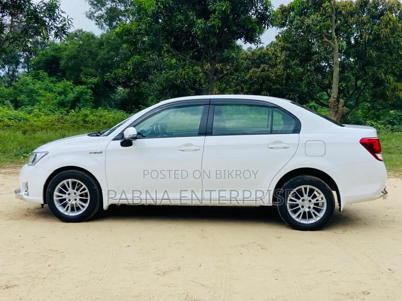Toyota Axio 2015 Pearl