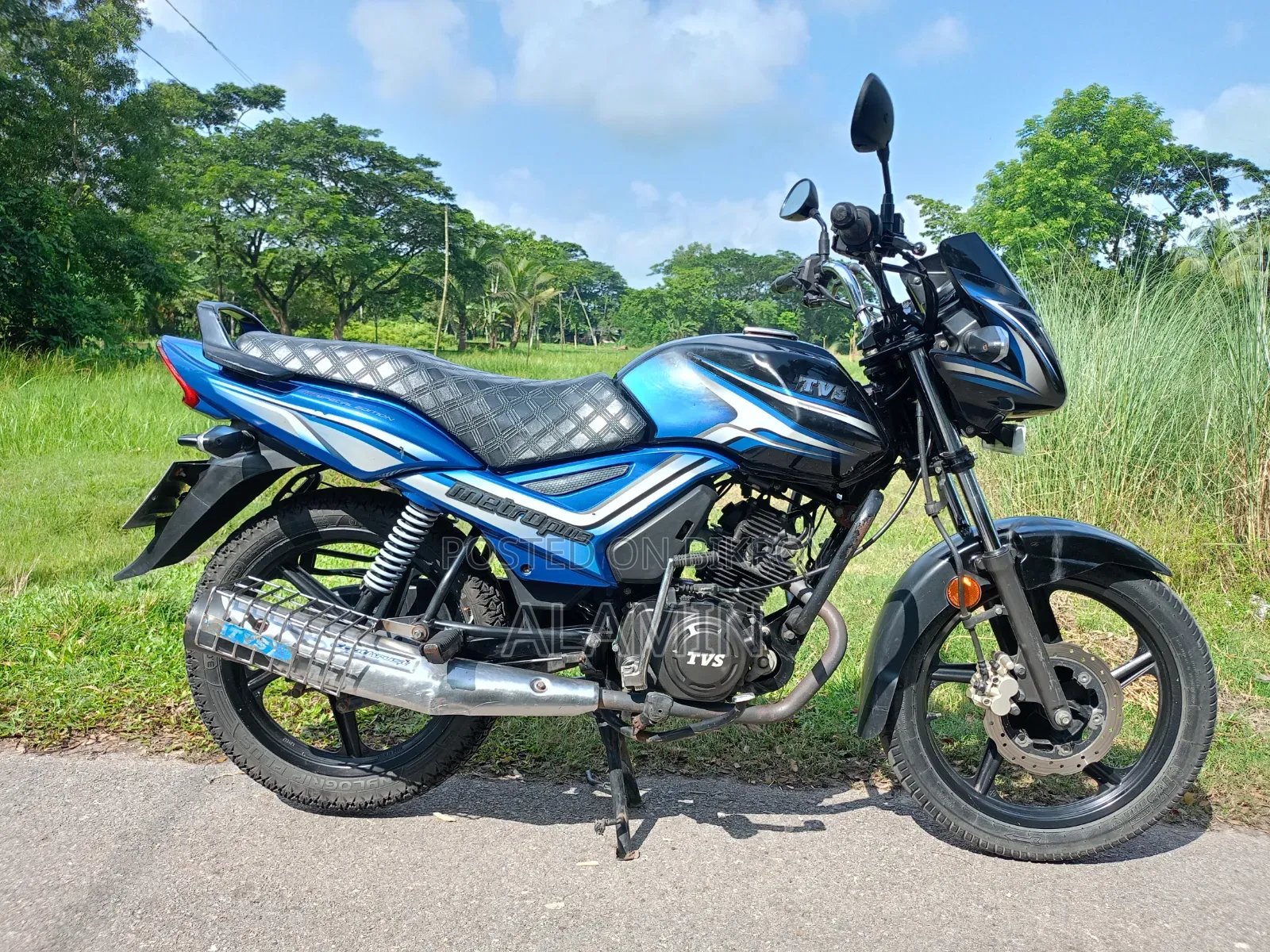 TVS Metro Plus 2022 Blue