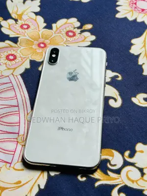 Apple iPhone X 64 GB White