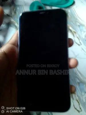 Apple iPhone XR 64 GB White