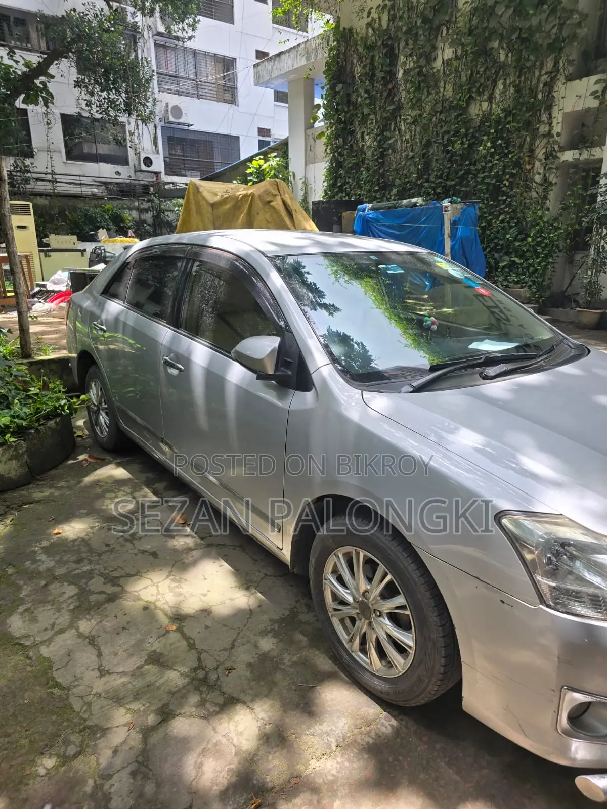 Toyota Premio 2012 Silver