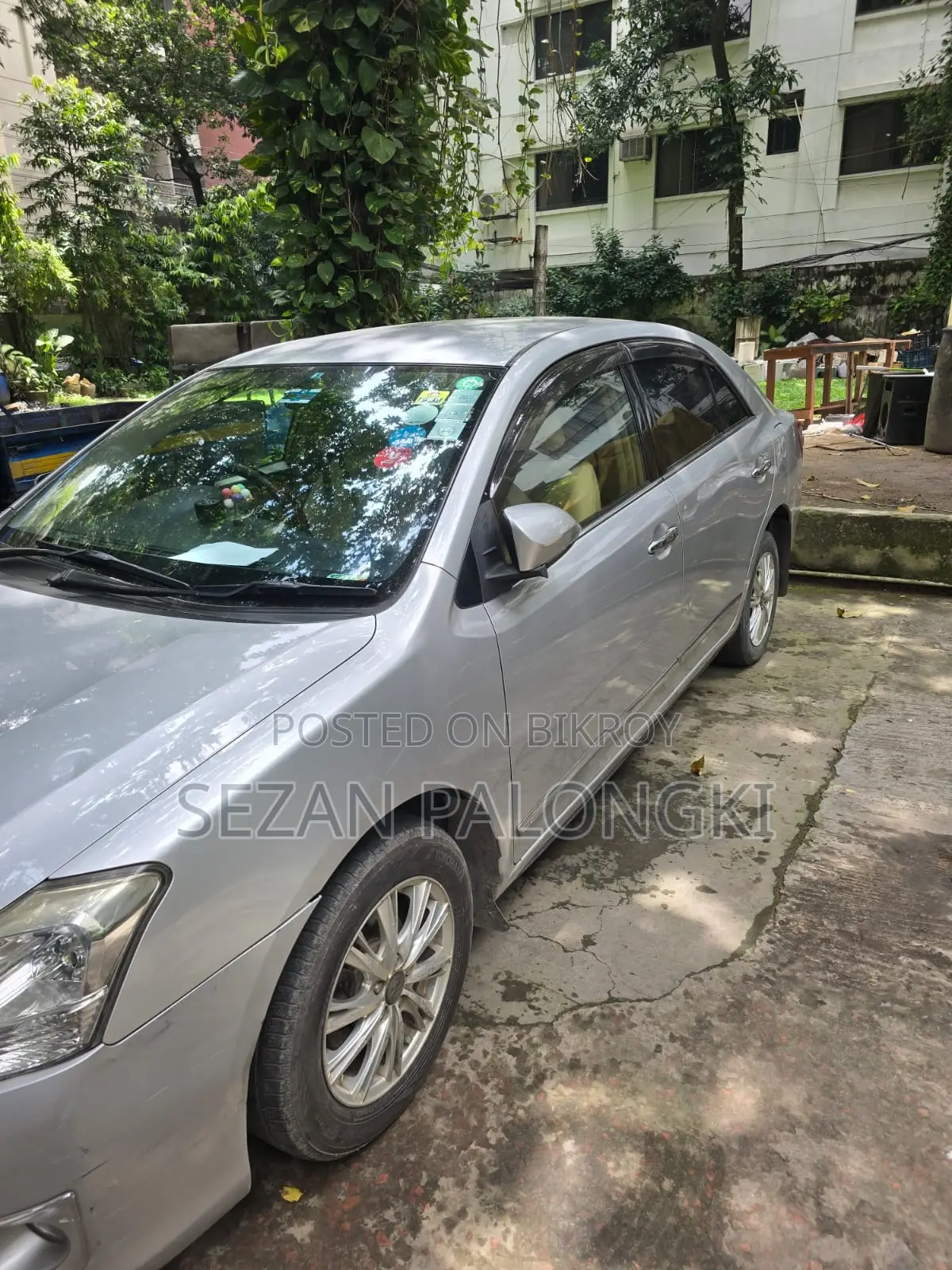 Toyota Premio 2012 Silver
