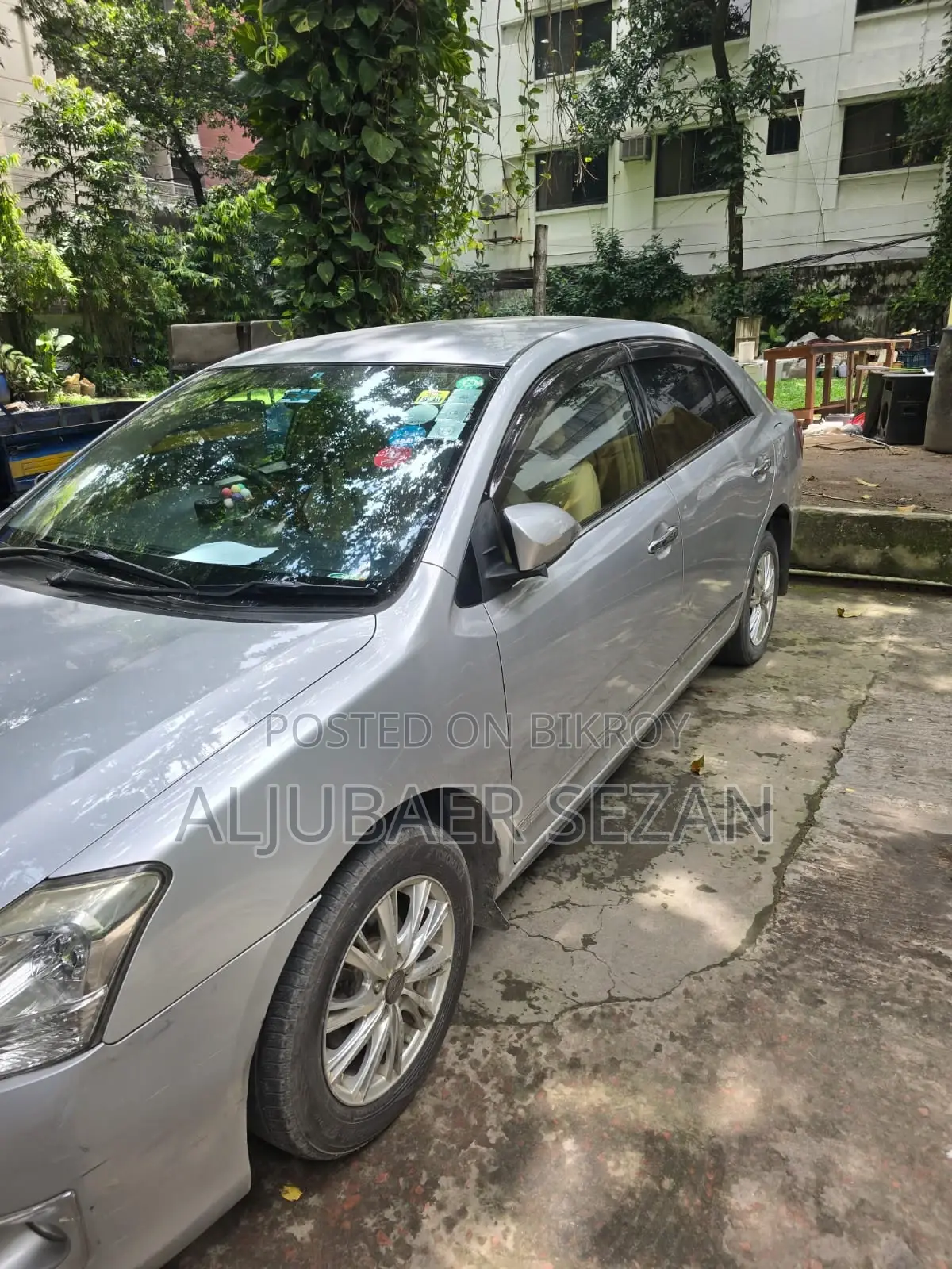 Toyota Premio 2012 Silver