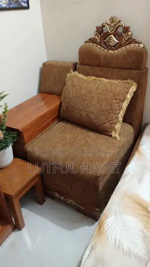 5 Sit Er Sofa,extra Divan ,Sofar Table Ar Sathe Aro 5ta Table Er Sit