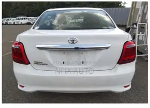 Toyota Axio 2021 White