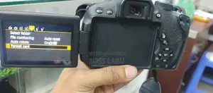 Canon 700D