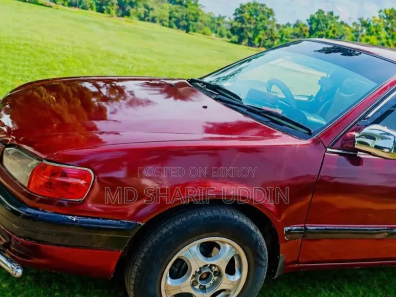 Toyota Corolla 1995 Maroon