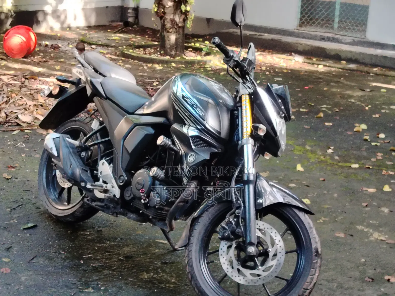 Yamaha FZS V2 2023 Black