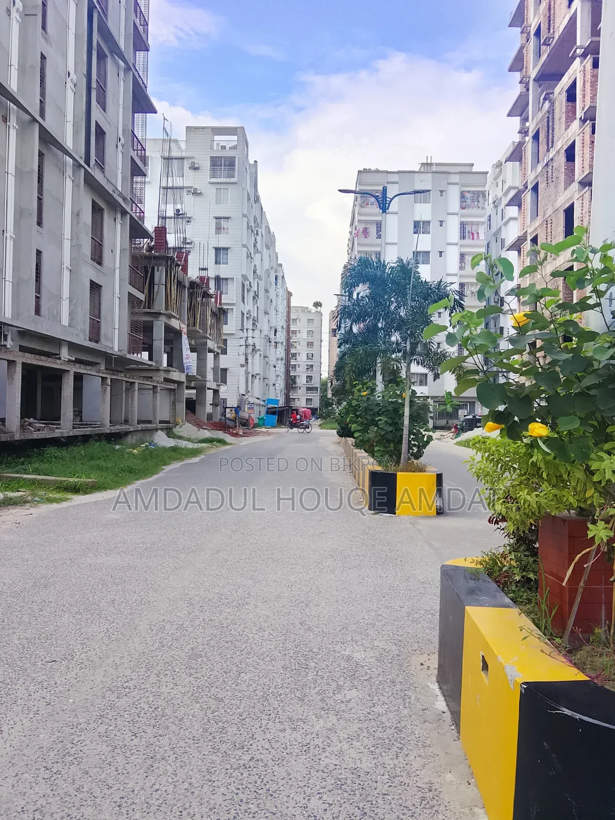 মোহাম্মদপুরের রজনীগন্ধা হোমস-এ ৪ বেডরুমের অ্যাপার্টমেন্ট বিক্রয়ের জন্য