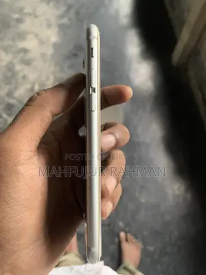 Apple iPhone 6s 32 GB Silver