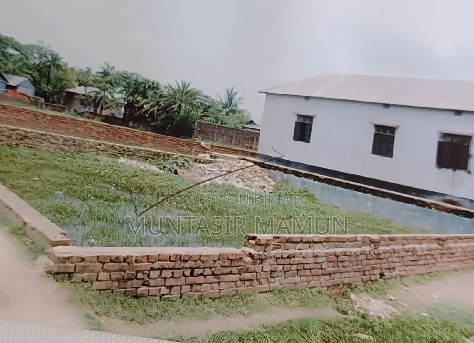 জরুরি ভিত্তিতে ২.৫ কাঠা কর্নার প্লট বিক্রি হবে — গাজীপুর তারাগাছ