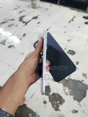 Tecno Spark 40 Pro 128 GB