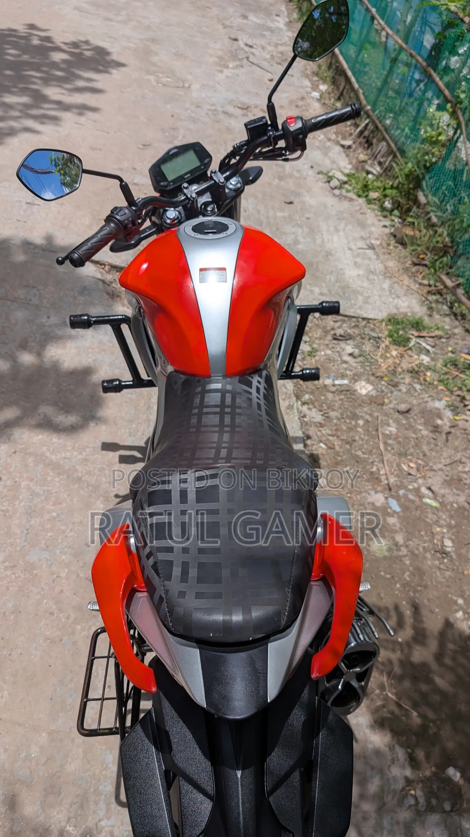 Suzuki Gixxer 2024 Orange