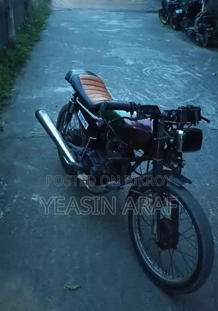 Honda CB 2002
