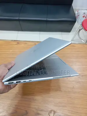 Laptop HP EliteBook 840 G9 16GB Intel Core i5 SSD 512GB