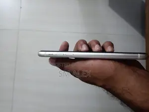 অ্যাপল আইফোন ১১ ১২৮ জিবি হোয়াইট