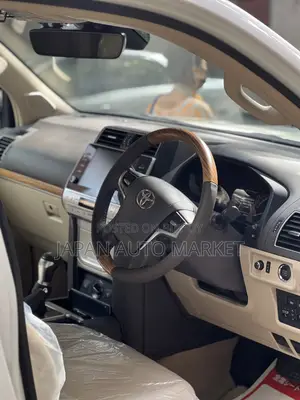 Toyota Land Cruiser Prado 2021 Pearl