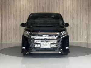 Toyota Noah 2021 Black