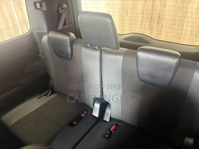 Toyota Noah 2021 Black