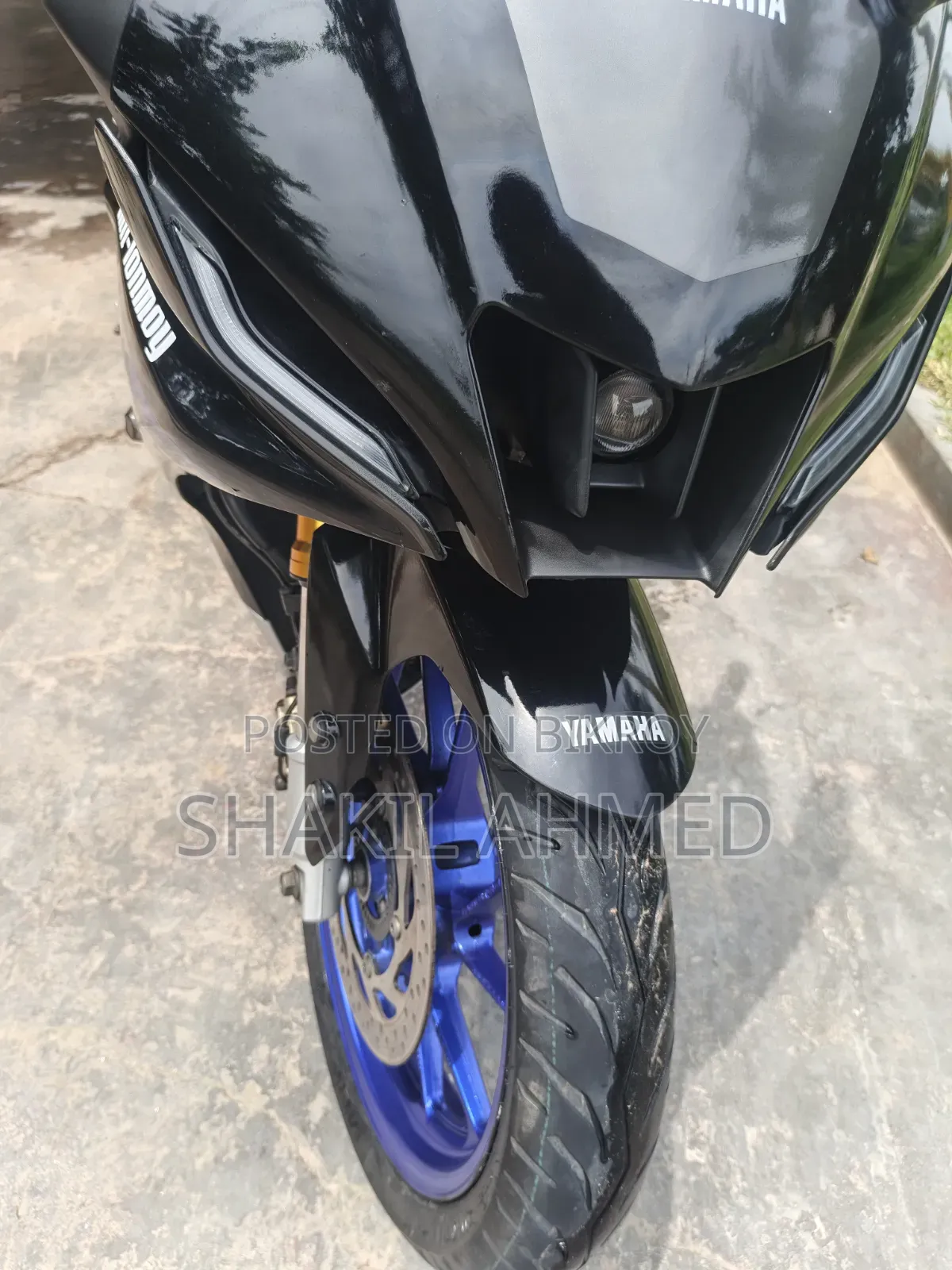 Yamaha R15M 2024 Silver