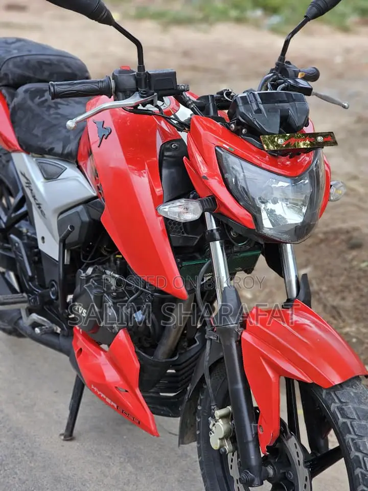 TVS Apache 160 4V 2019 Red