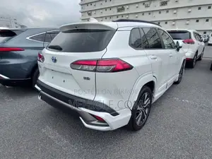 Toyota Corolla Cross 2023 Pearl