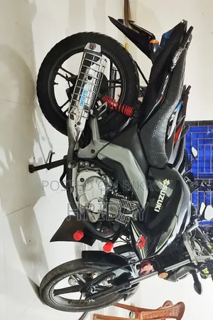 Suzuki GSX 125 2023 Black
