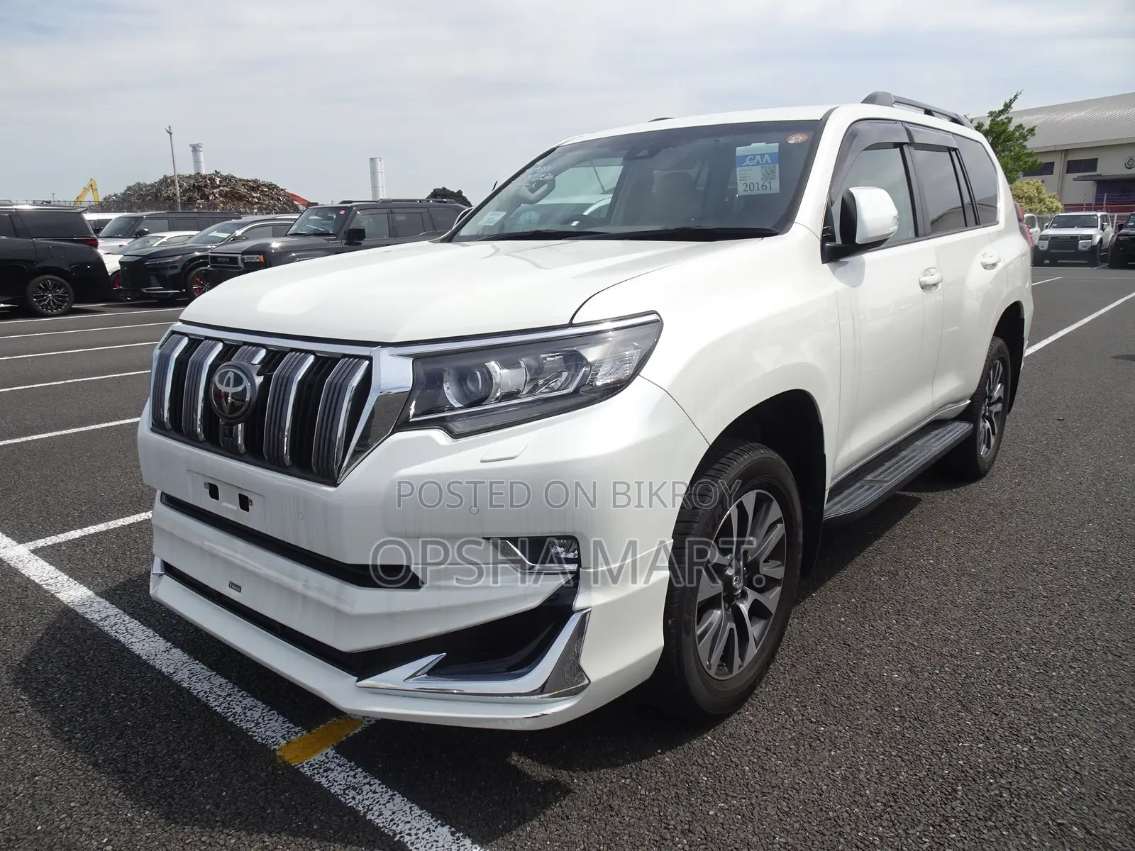 Toyota Land Cruiser Prado 2023 Pearl