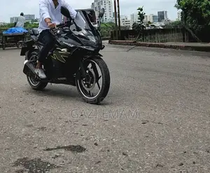 Suzuki Gixxer 2024 Black