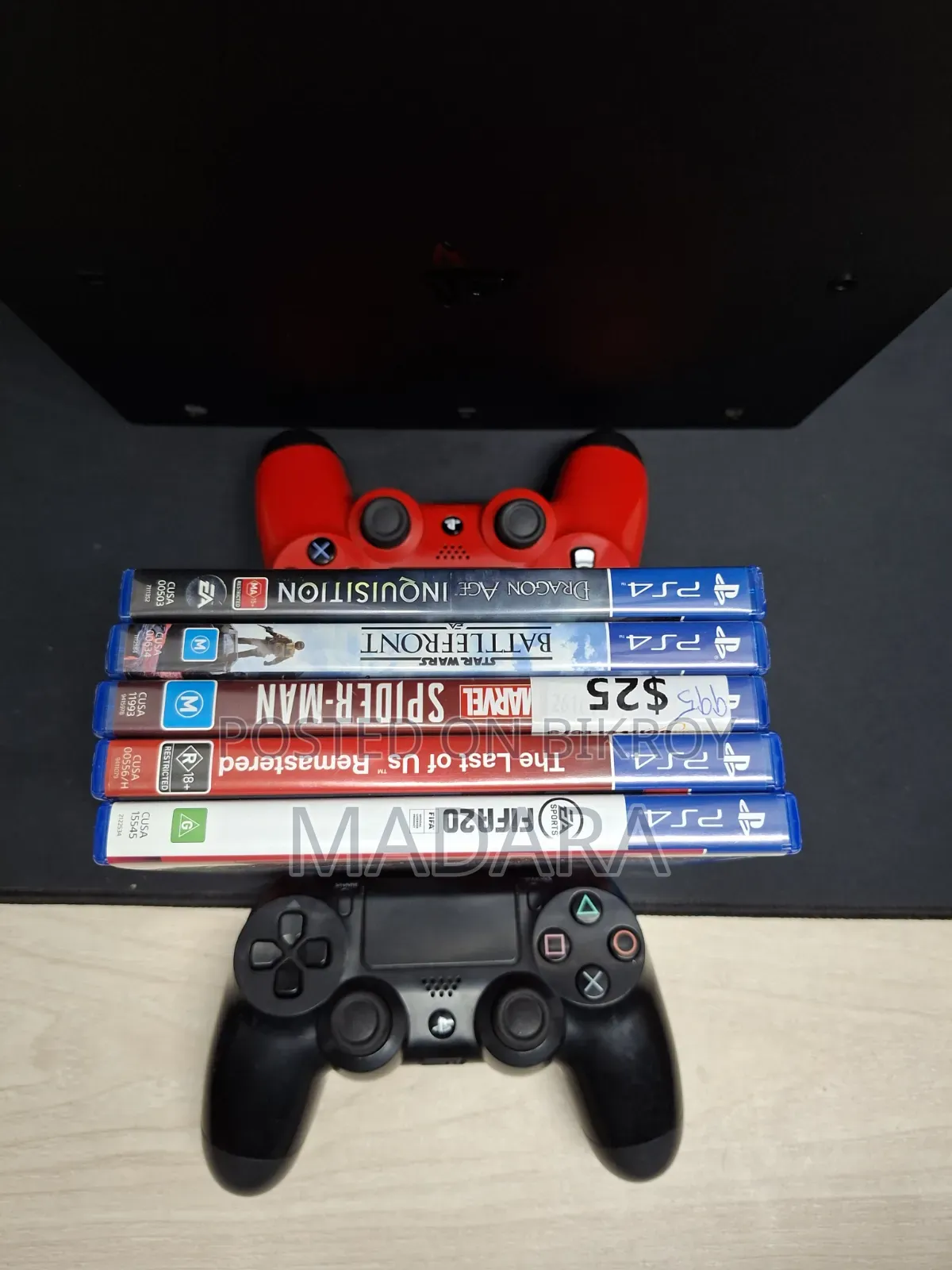 PS4 Pro 1TB (CUH-7202B) + 2 Controllers + 9 Games