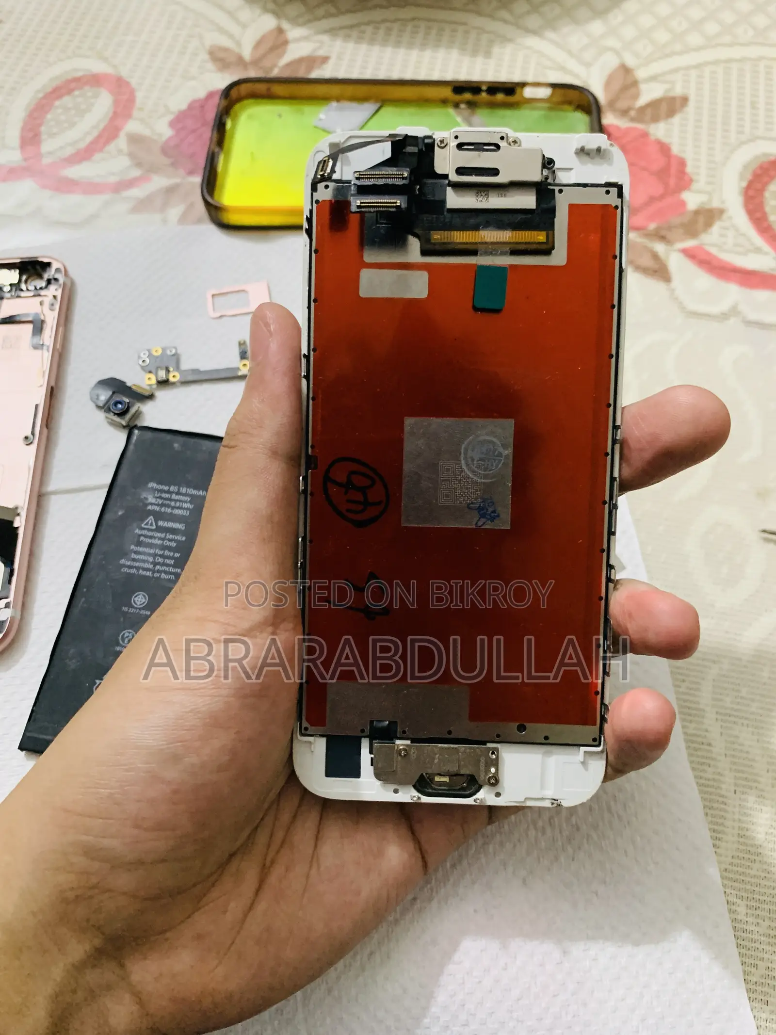 Apple iPhone 6s 64 GB Rose Gold