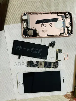Apple iPhone 6s 64 GB Rose Gold