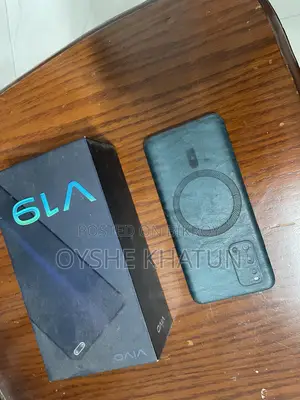 Vivo V19 128 GB Black