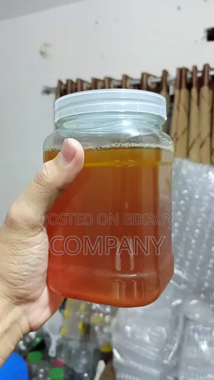 প্রাকৃতিক চাকের মধু