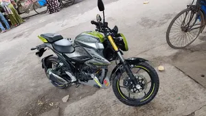 Suzuki Gixxer 2025 Green