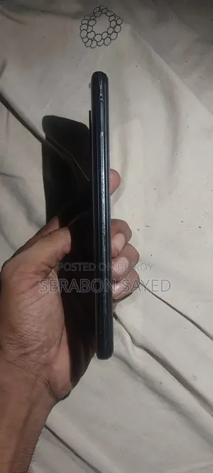 Vivo Y30 128 GB Black