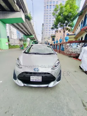 Toyota Aqua 2020 Silver