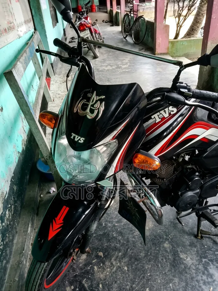 টিভিএস মেট্রো ২০১৭ কালো