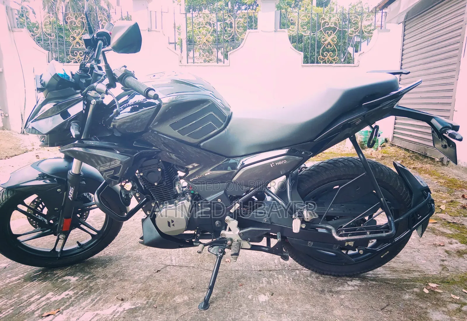 New Hero Xtreme 125R 2025 Black