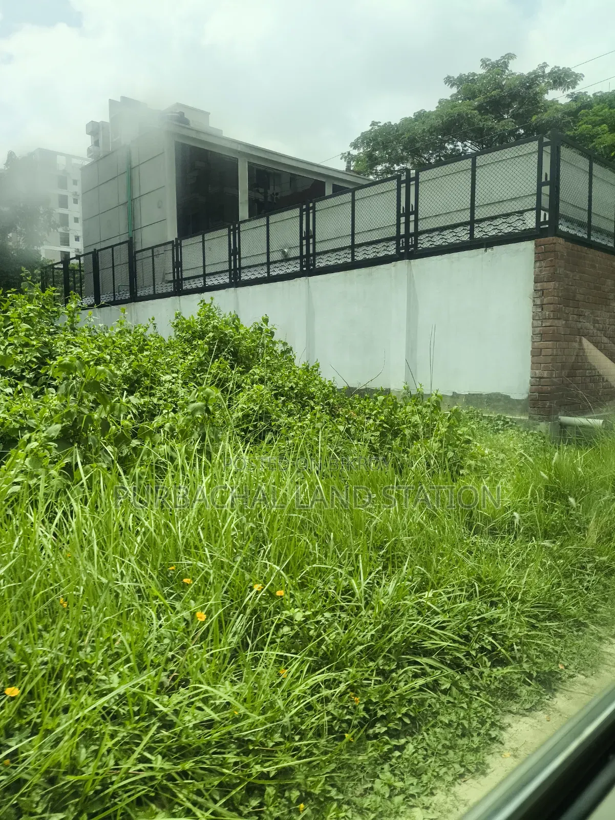 Minimum Price Sector:13,East Face 5 Katha Plot Urgent Salin Purbachal