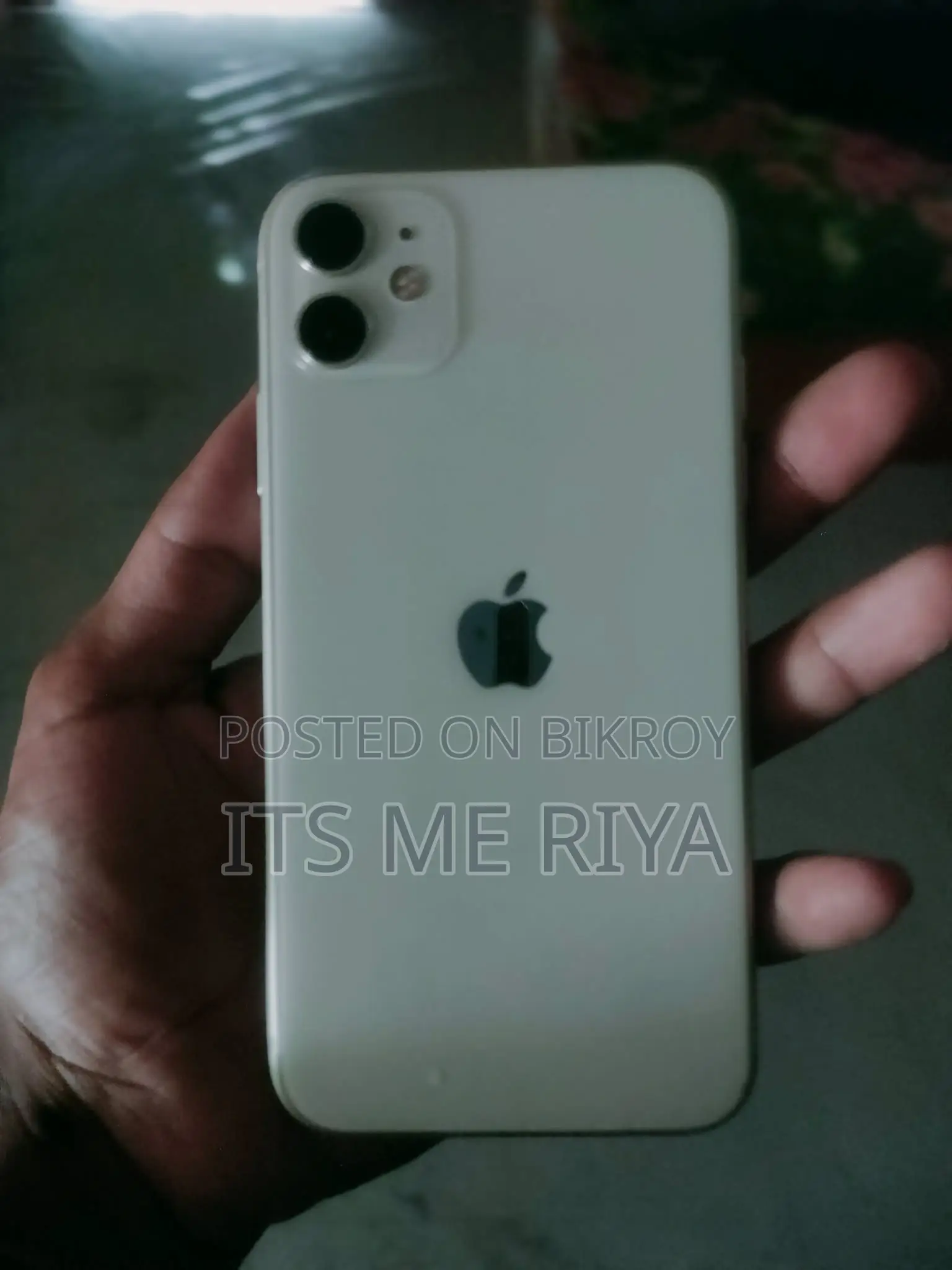 Apple iPhone 11 64 GB White