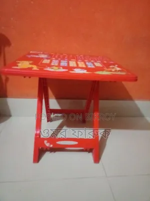 একটি টেবিল বিক্রি করবো ১ মাস ব্যাবহার করা হয়েছে