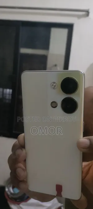 New Oppo Reno 256 GB Gold