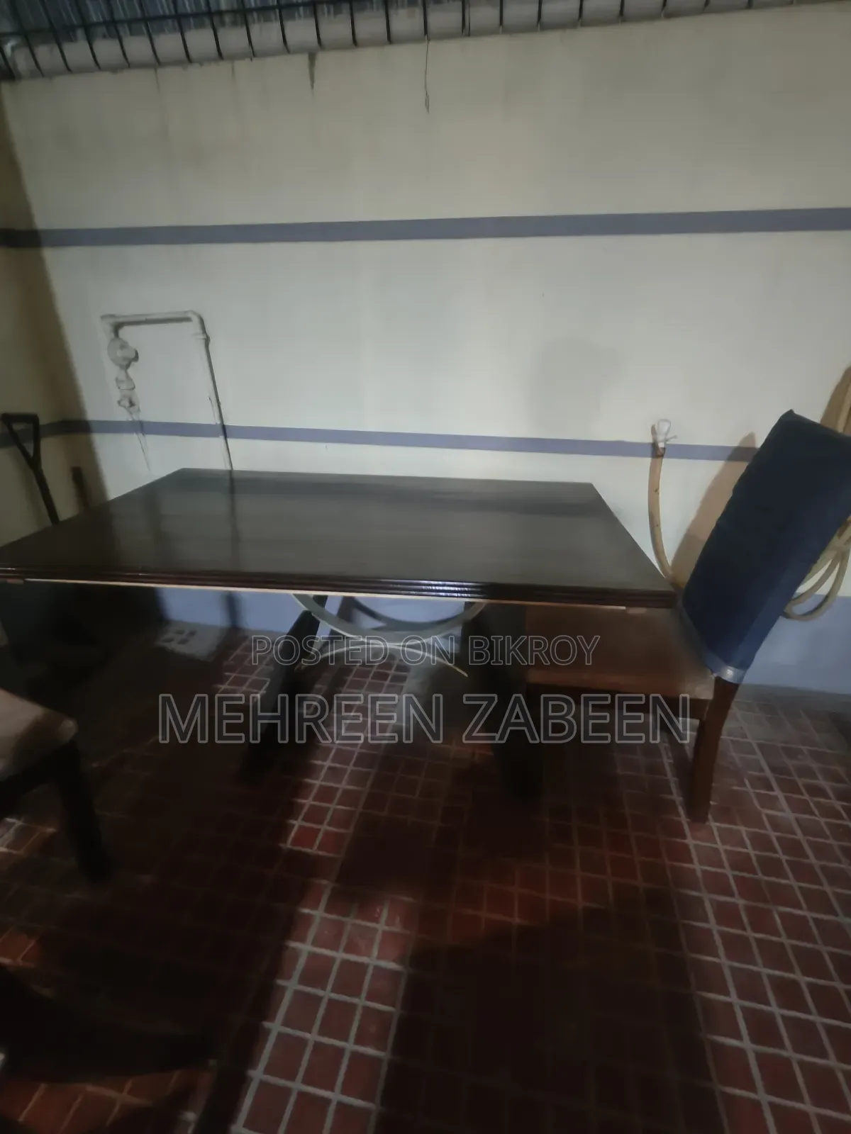 Dining Table With 6Chairs