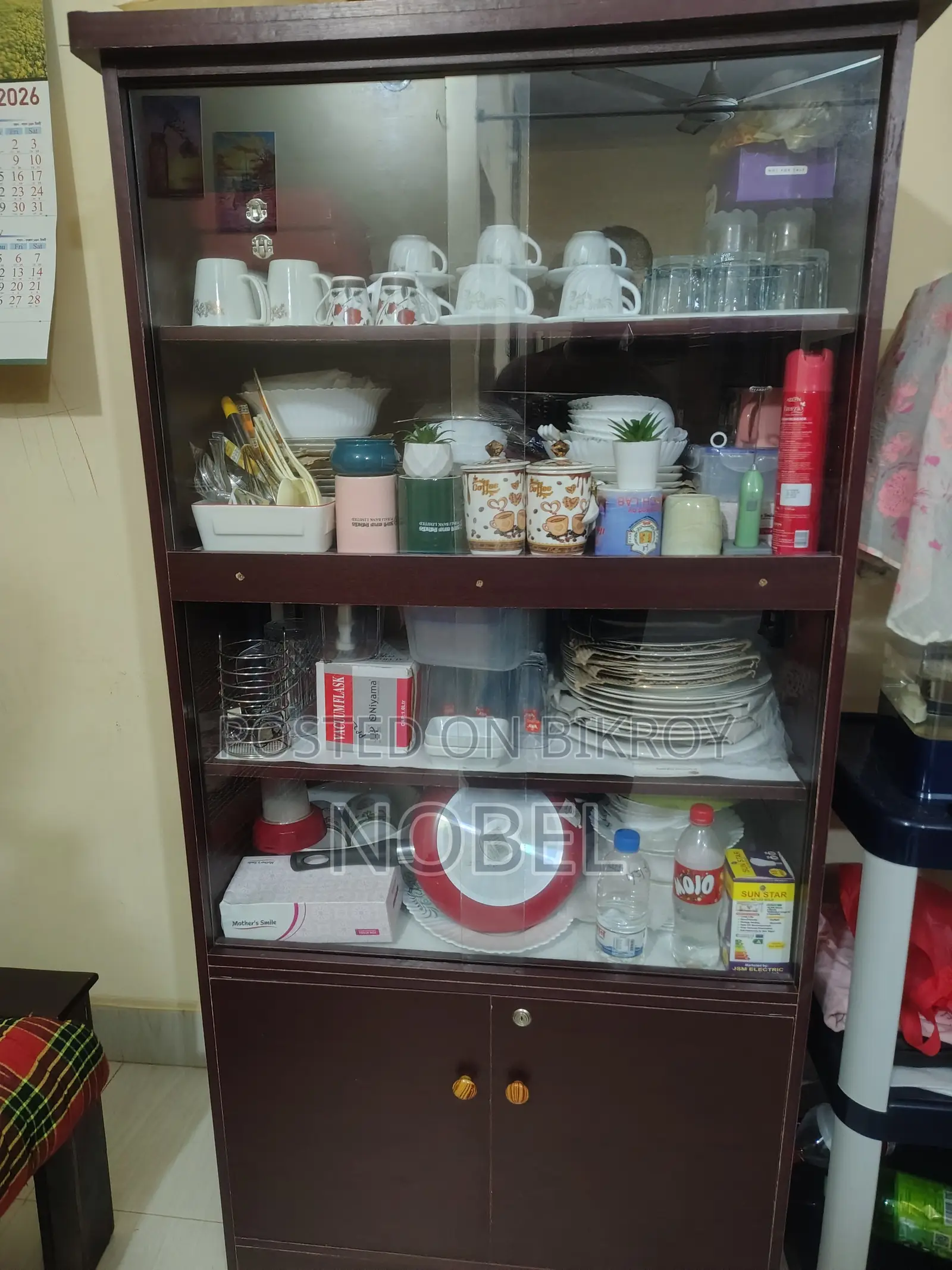 Cabinate/ Book Shelf