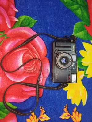 Yashica MF-2 Super