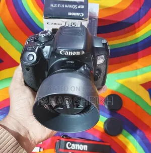 Canon 700D