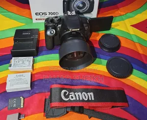 Canon 700D
