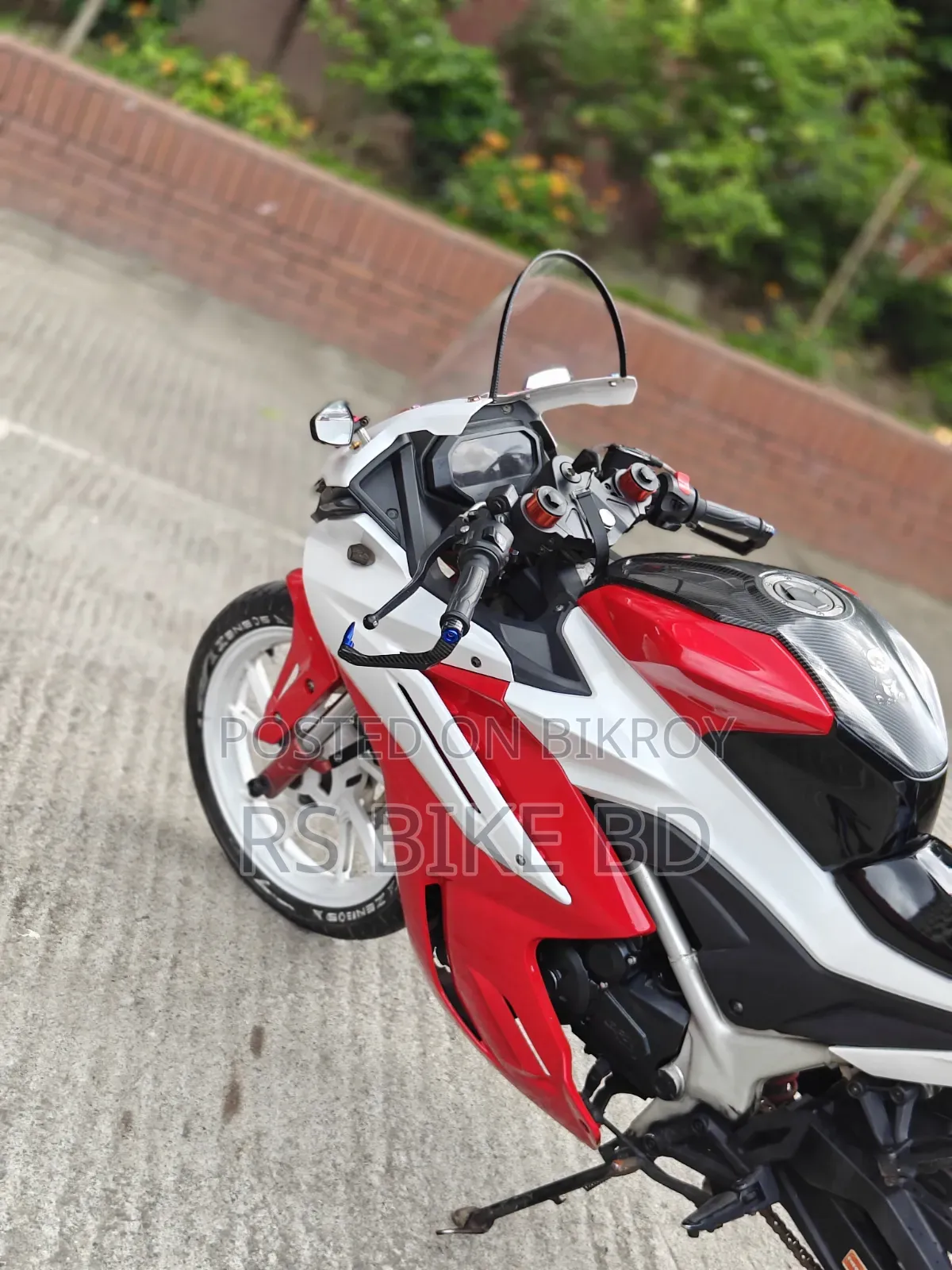 GPX Demon GR200R 2023 Red